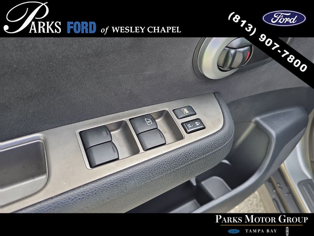 2012 Nissan Versa 1.8 S