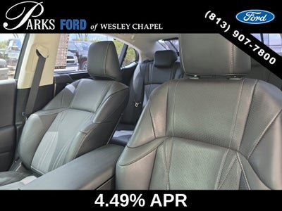 2022 Lexus ES 300h Ultra Luxury