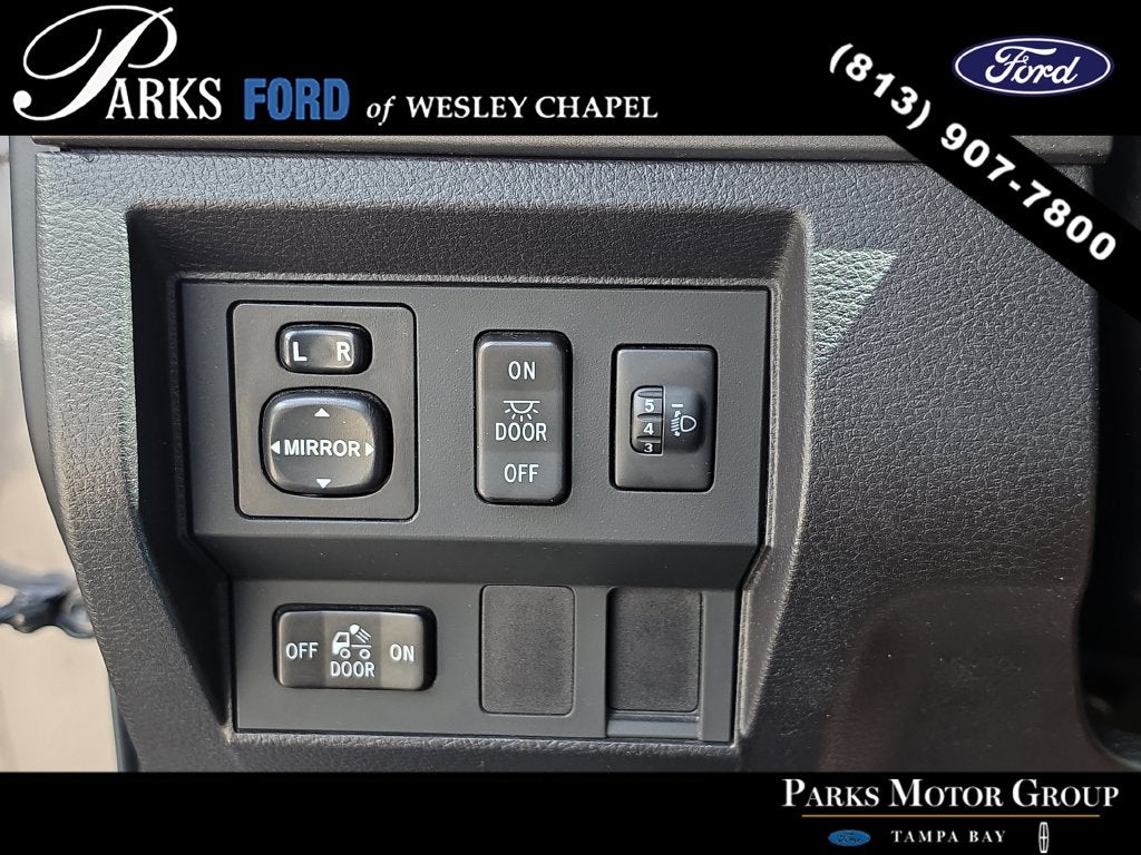 2014 Toyota Tundra SR5 4.6L V8