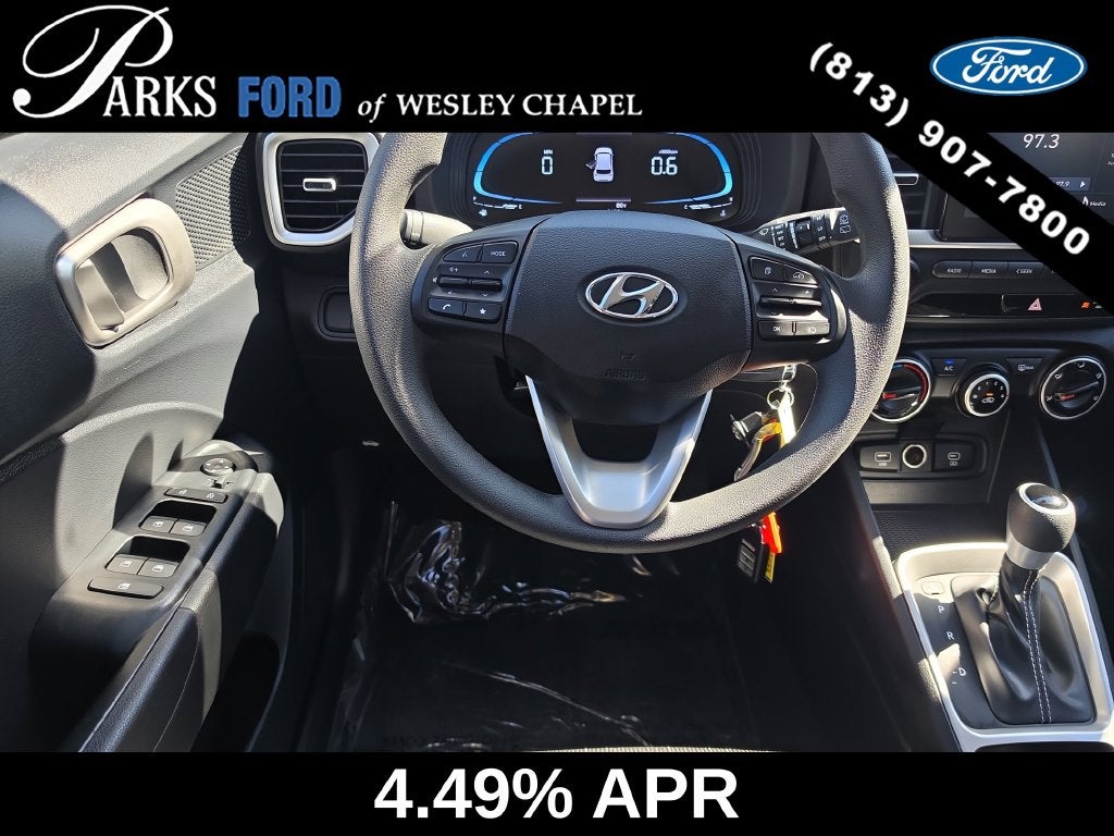 2023 Hyundai Venue SE