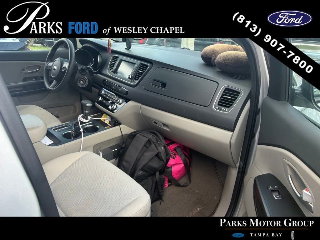2021 Kia Sedona LX