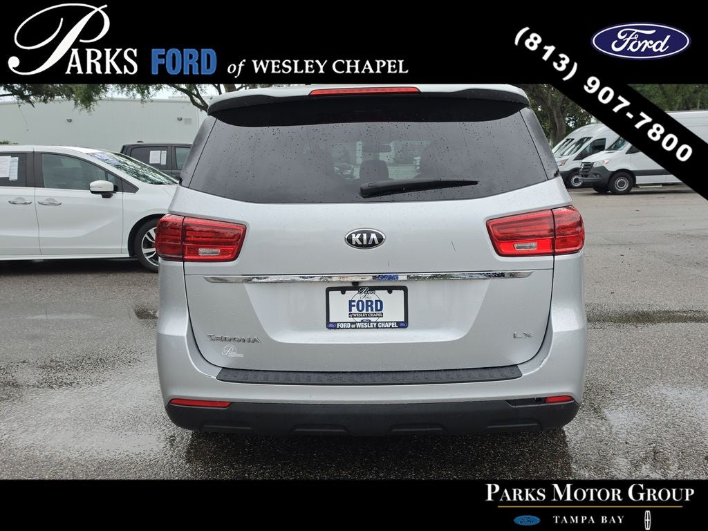 2021 Kia Sedona LX