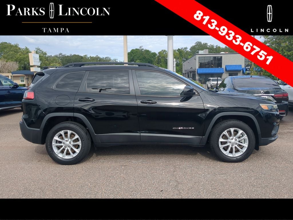2022 Jeep Cherokee Latitude Lux