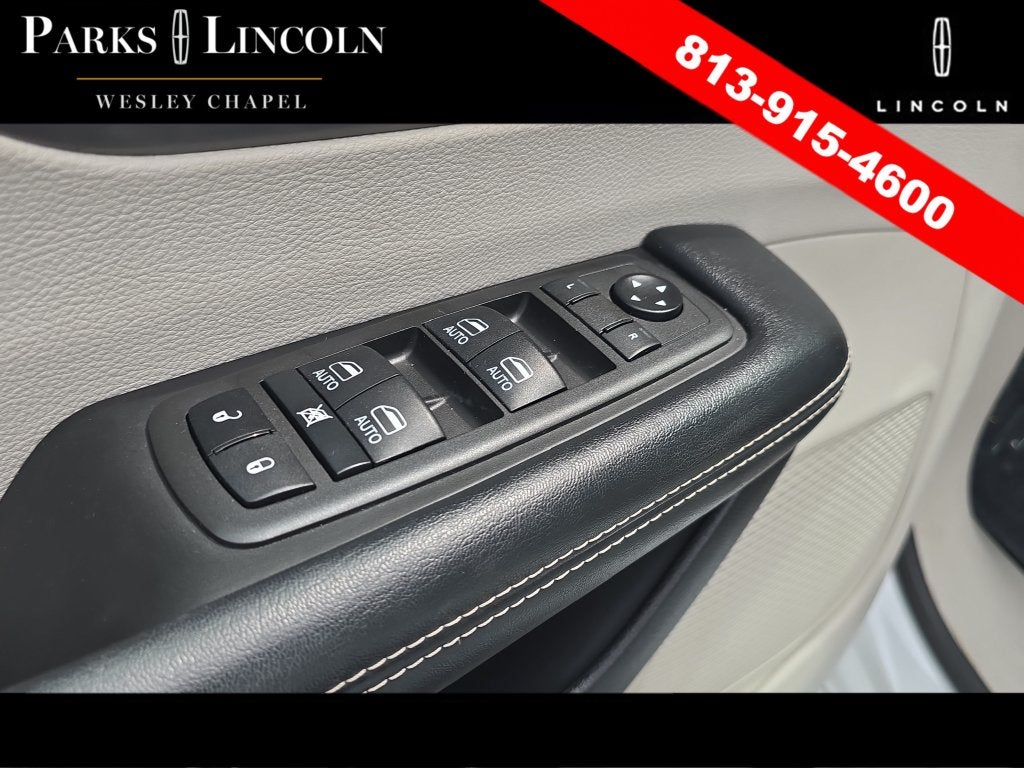 2021 Chrysler Pacifica Hybrid Touring L