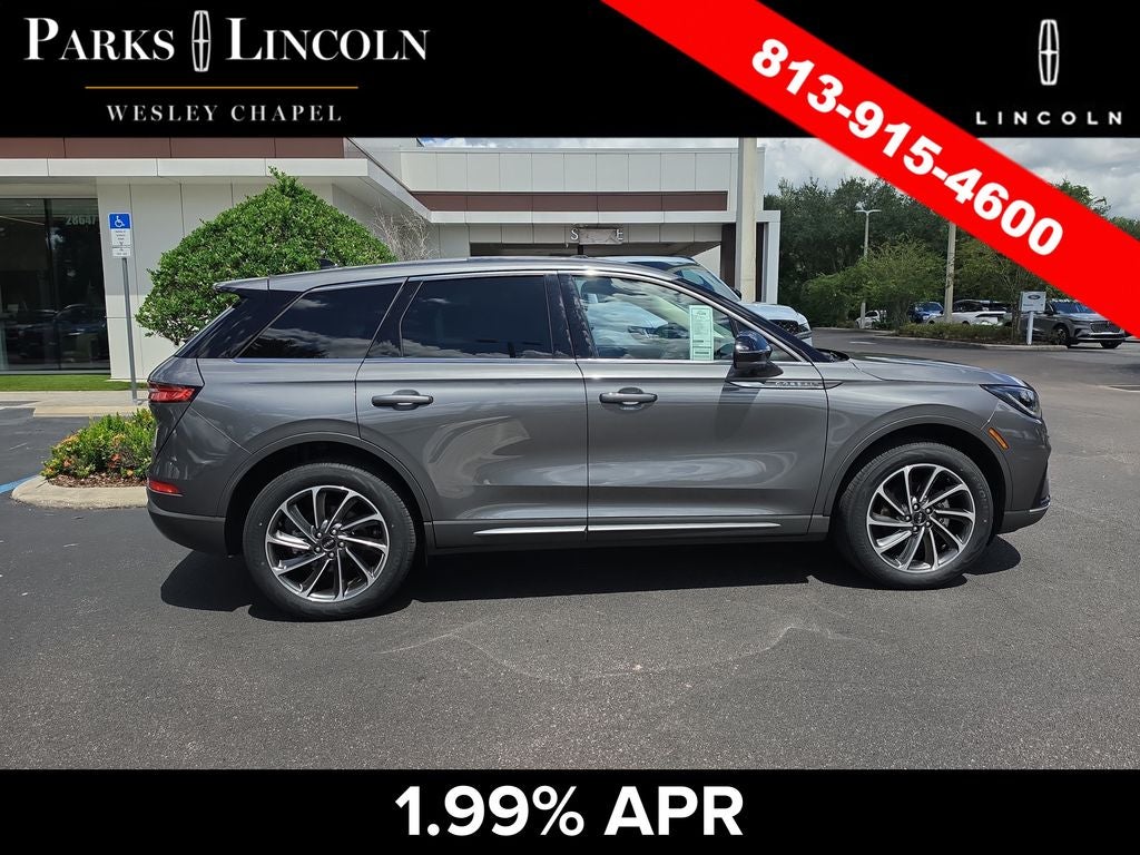 2023 Lincoln Corsair Standard