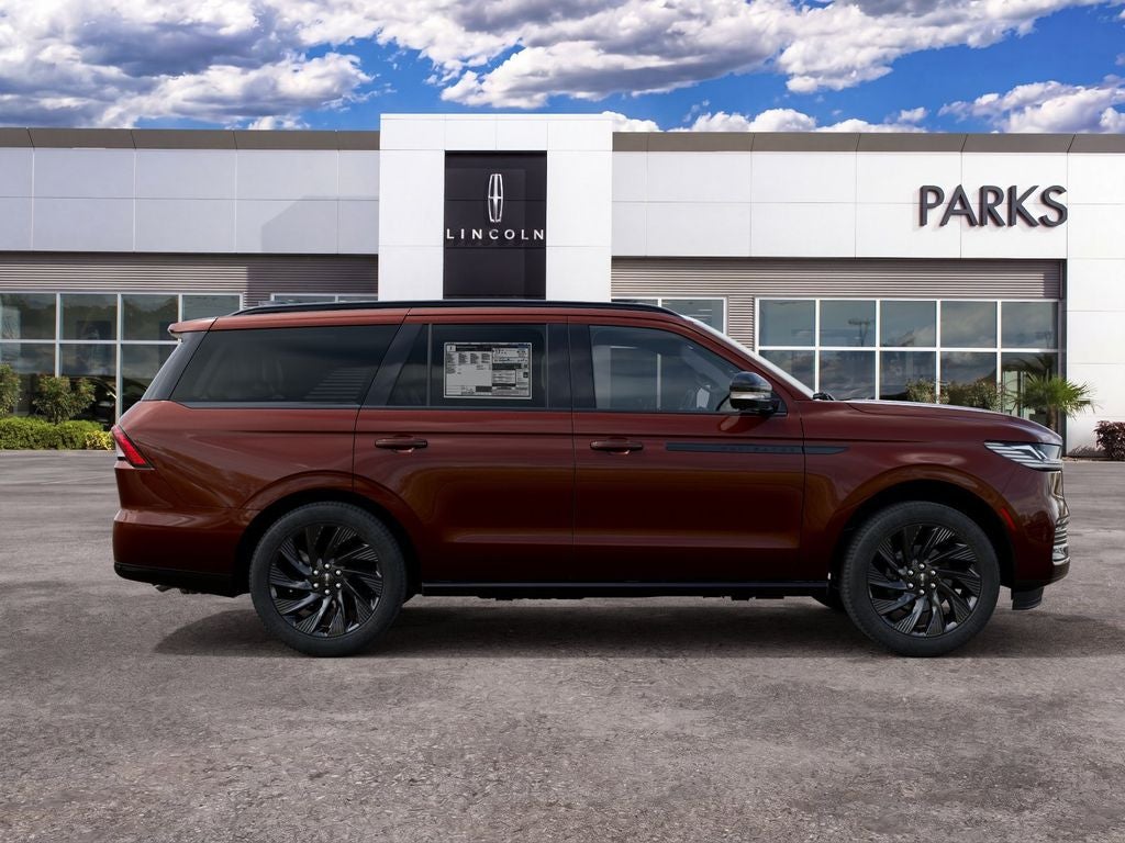 2027 Lincoln Navigator Reserve