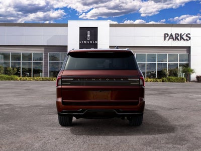 2027 Lincoln Navigator Reserve