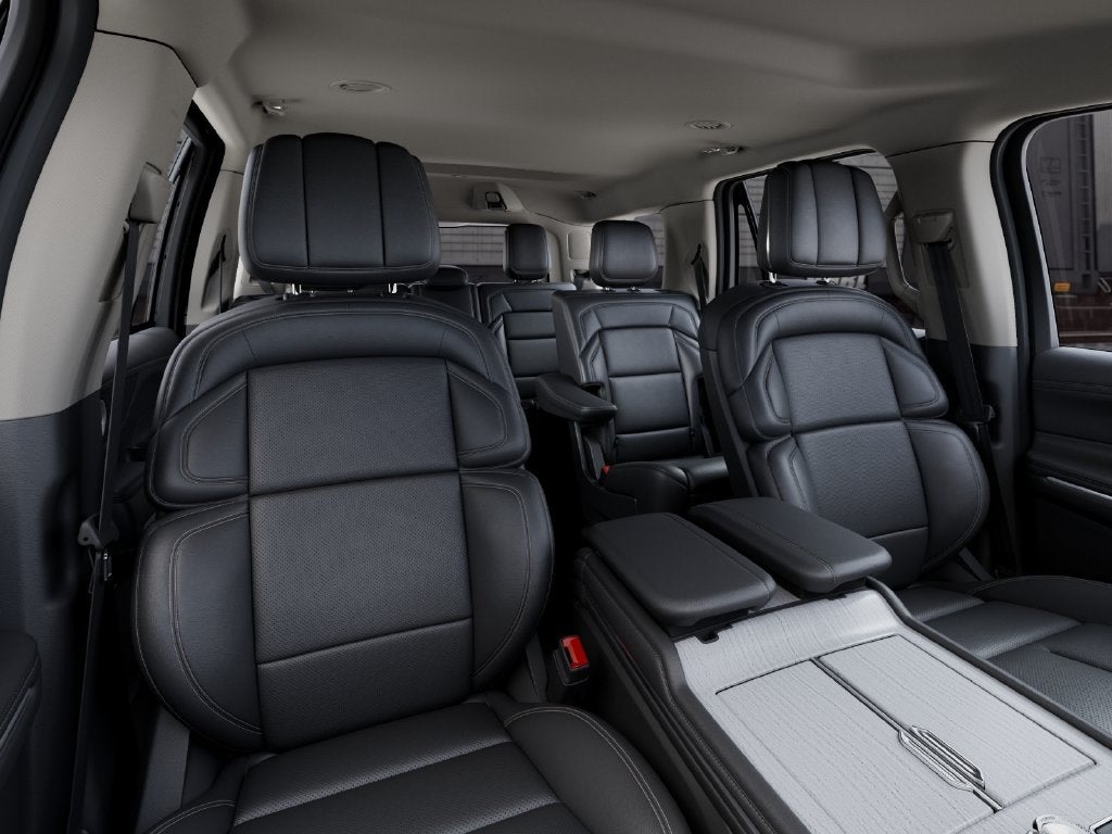 2027 Lincoln Navigator Premiere
