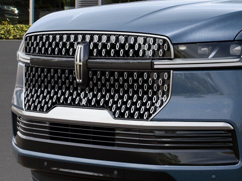 2027 Lincoln Navigator Premiere