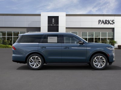 2027 Lincoln Navigator Premiere