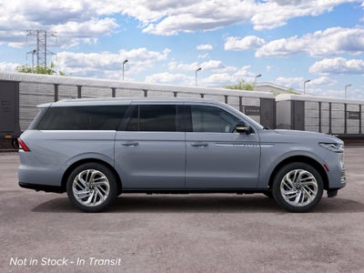 2027 Lincoln Navigator L Reserve