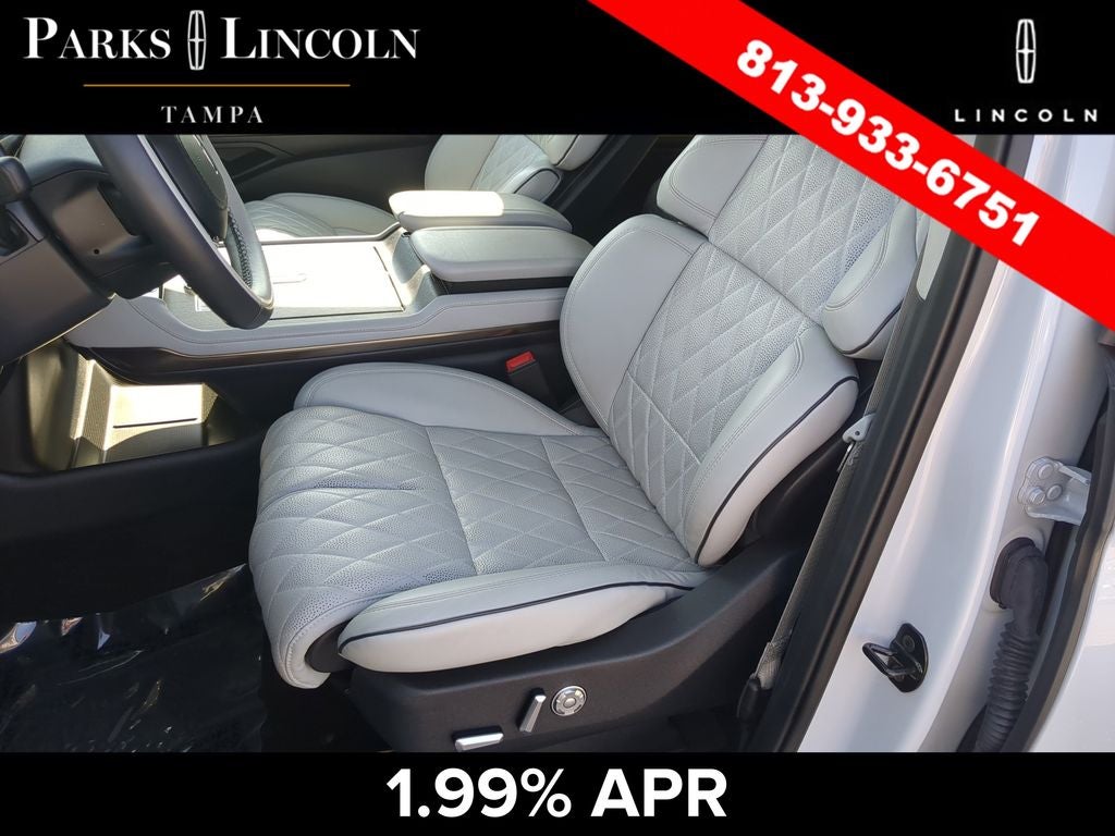 2025 Lincoln Navigator L Black Label