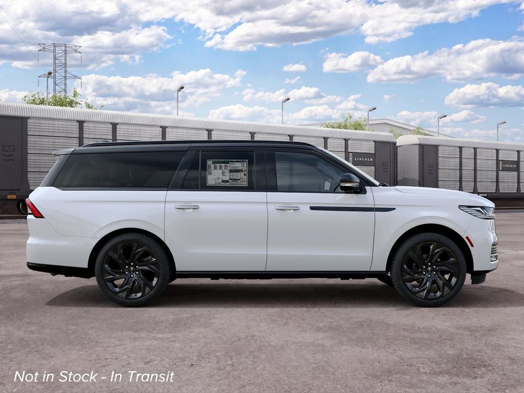 2027 Lincoln Navigator L Black Label
