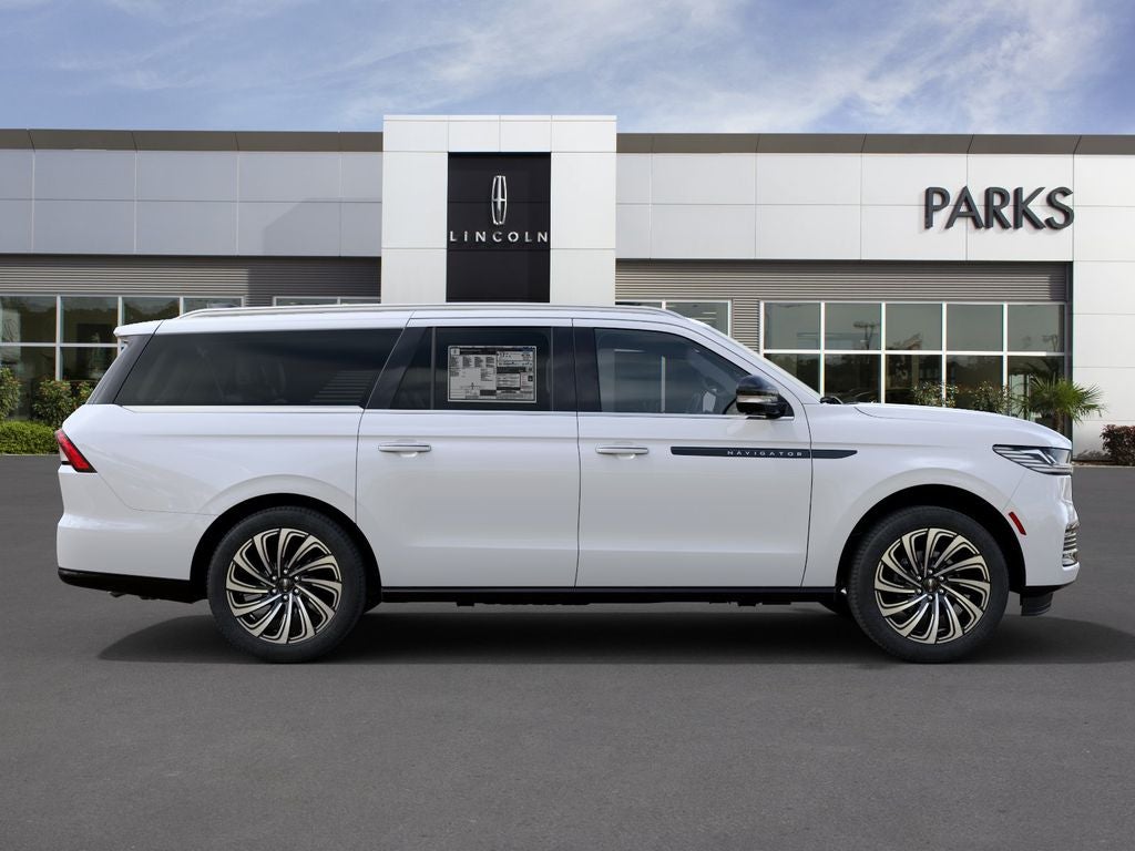 2027 Lincoln Navigator L Black Label