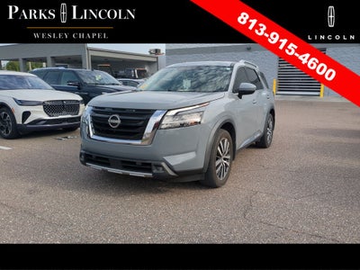 2022 Nissan Pathfinder Platinum