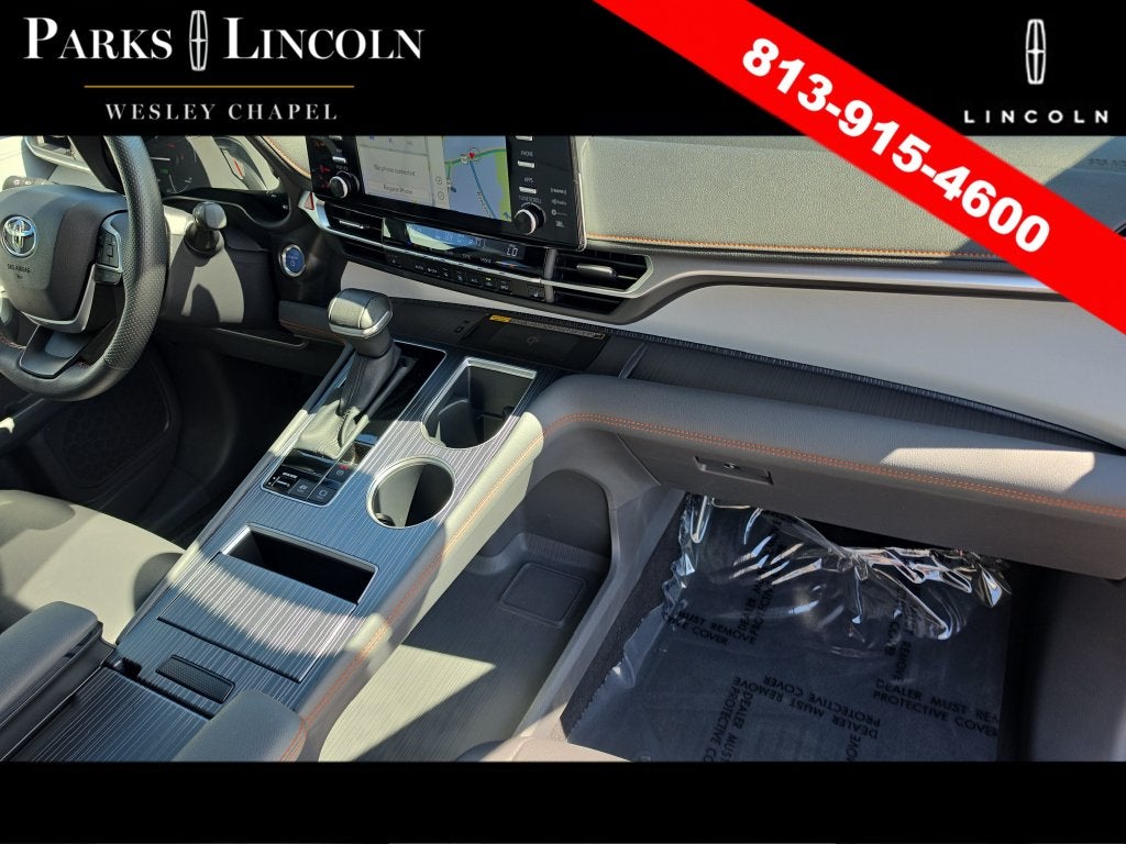 2024 Toyota Sienna XSE 7 Passenger