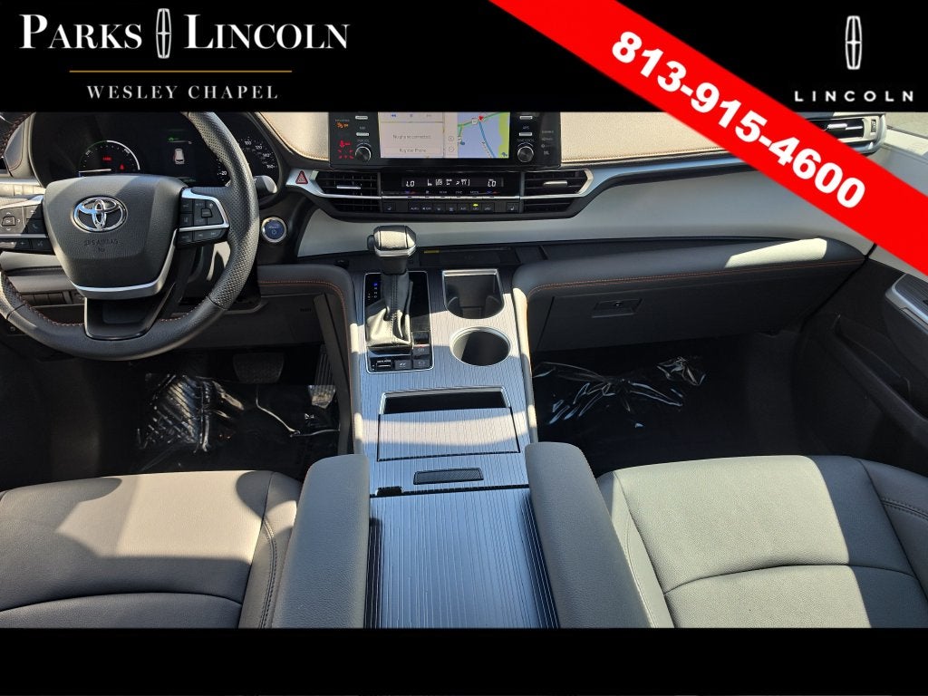 2024 Toyota Sienna XSE 7 Passenger
