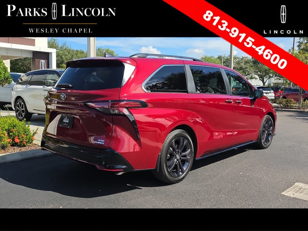 2024 Toyota Sienna XSE 7 Passenger