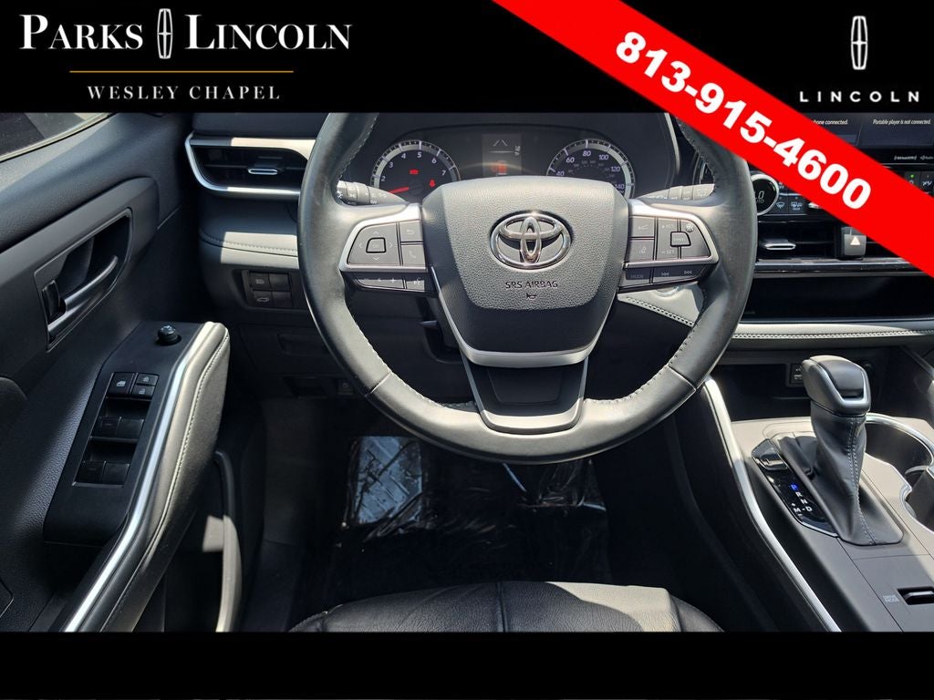 2022 Toyota Highlander LE