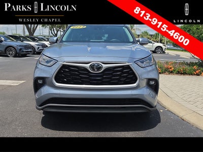 2022 Toyota Highlander LE