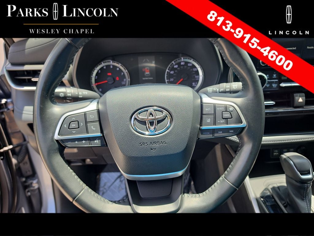 2022 Toyota Highlander LE