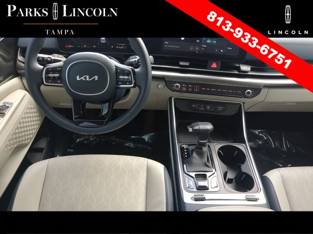 2025 Kia Carnival SX