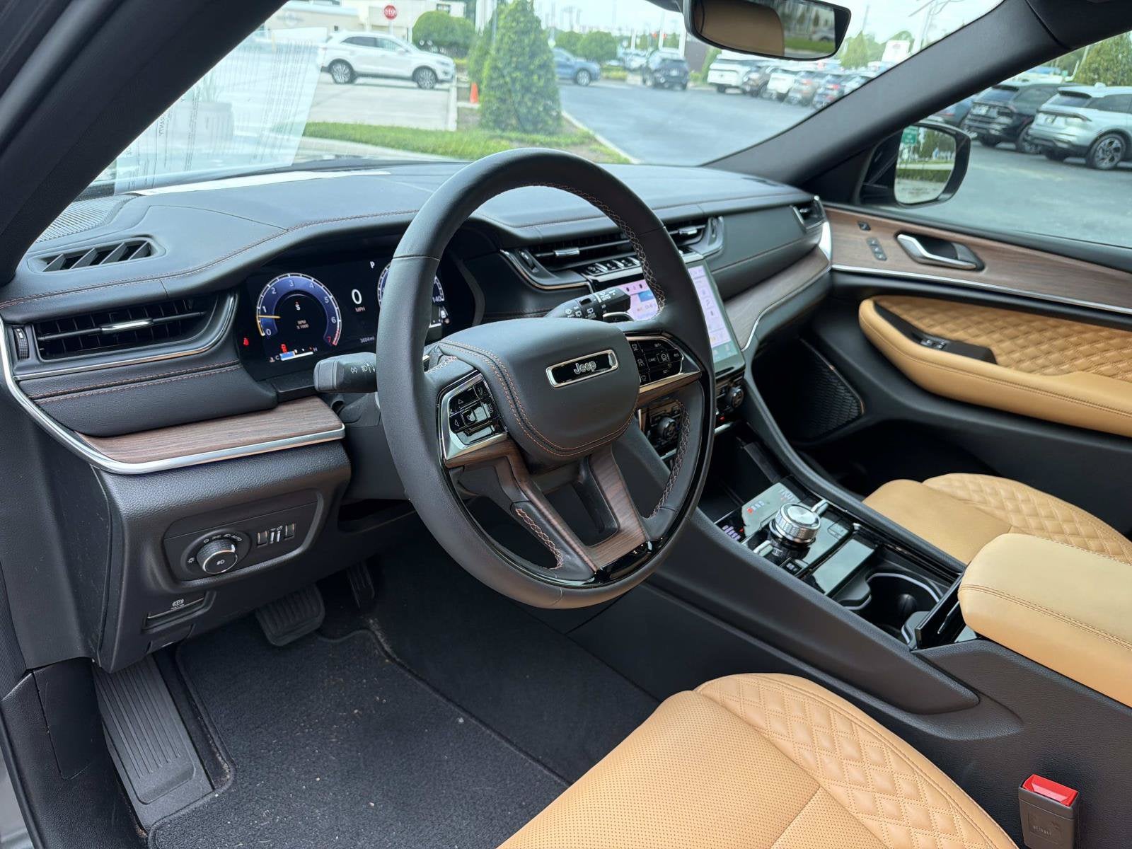 2025 Jeep Grand Cherokee Summit
