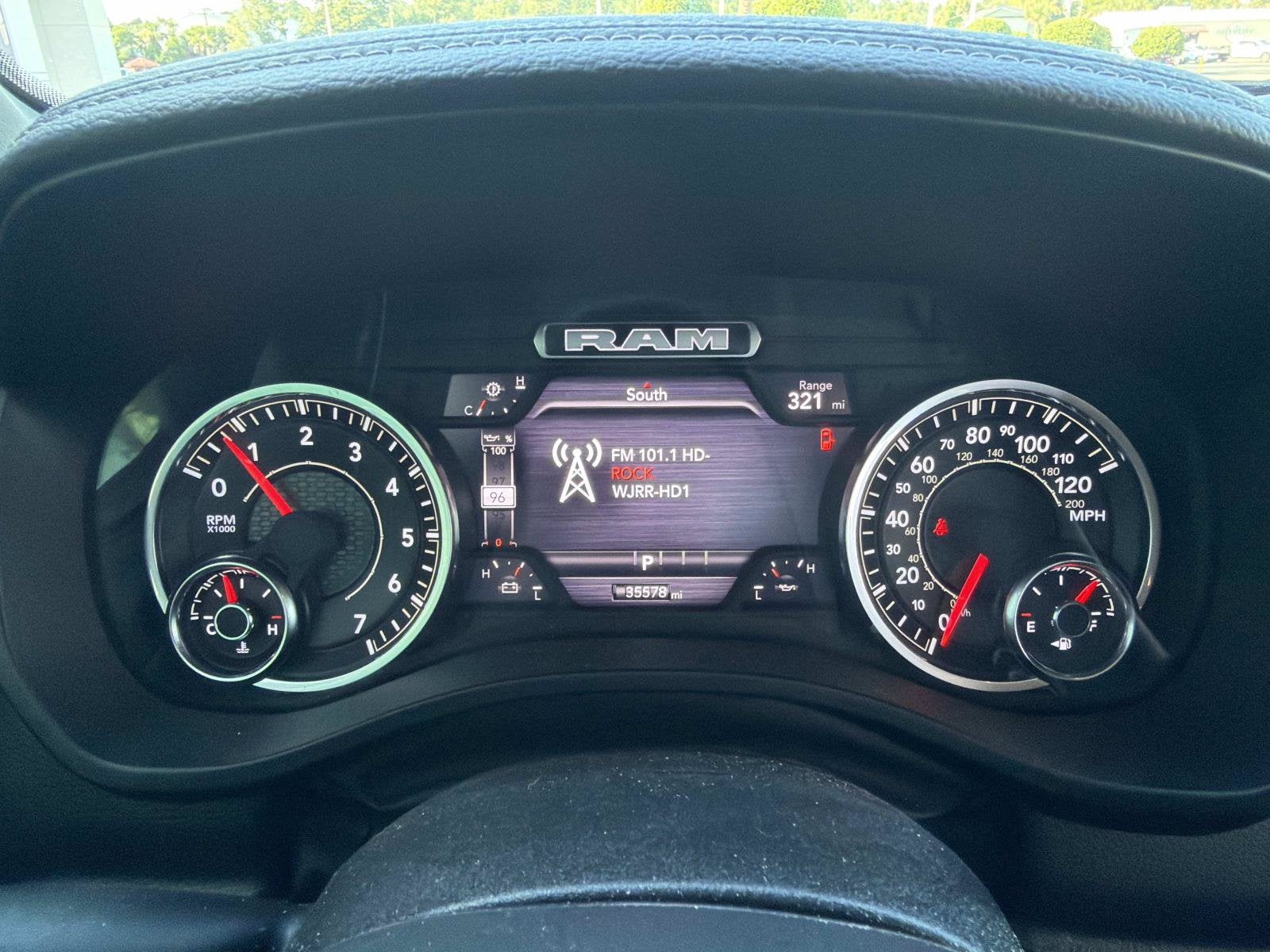 2025 RAM 1500 Laramie