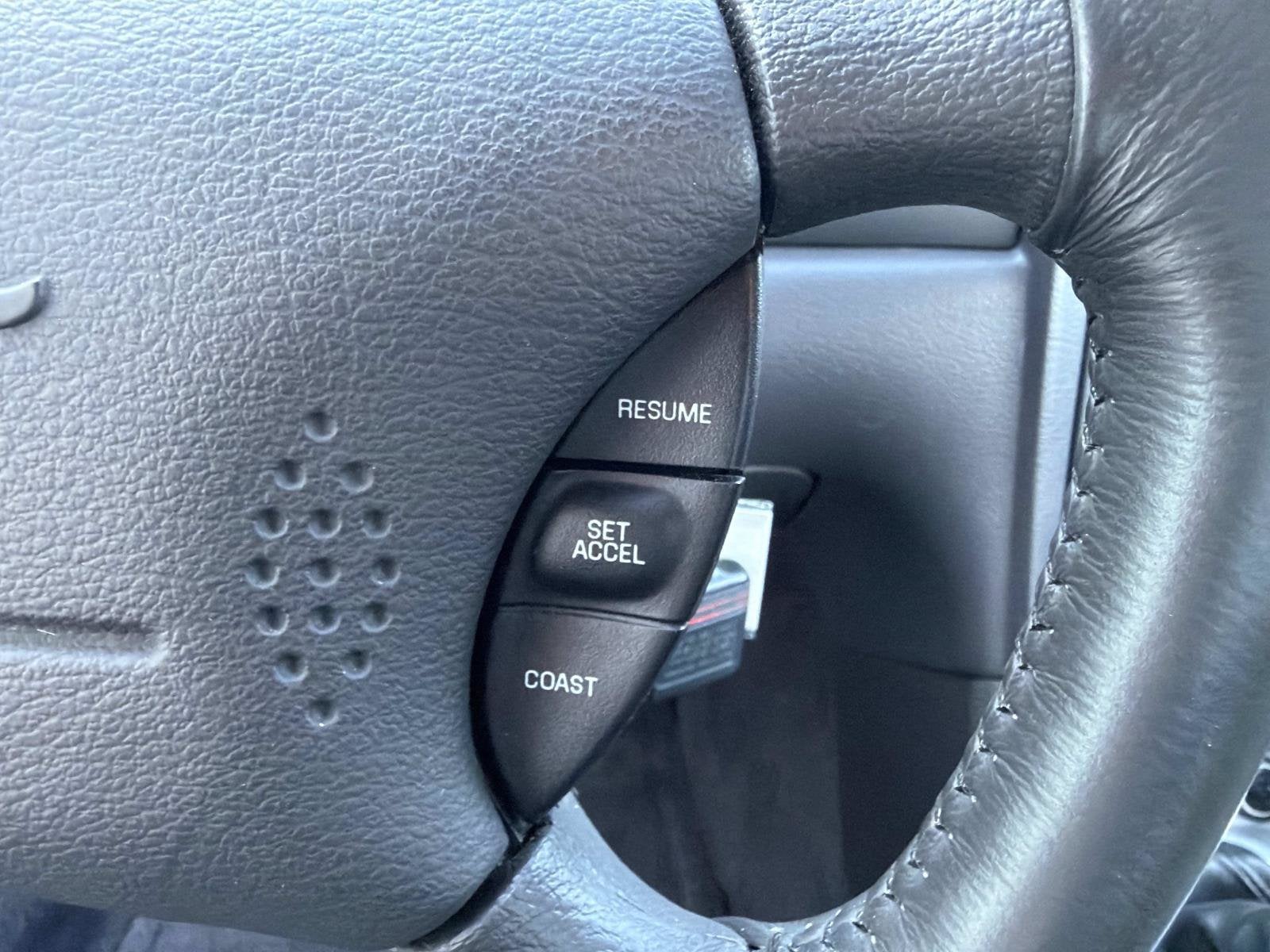 2003 Ford Mustang Premium Mach 1