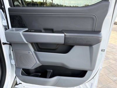 2024 Ford F-150 Lightning Flash