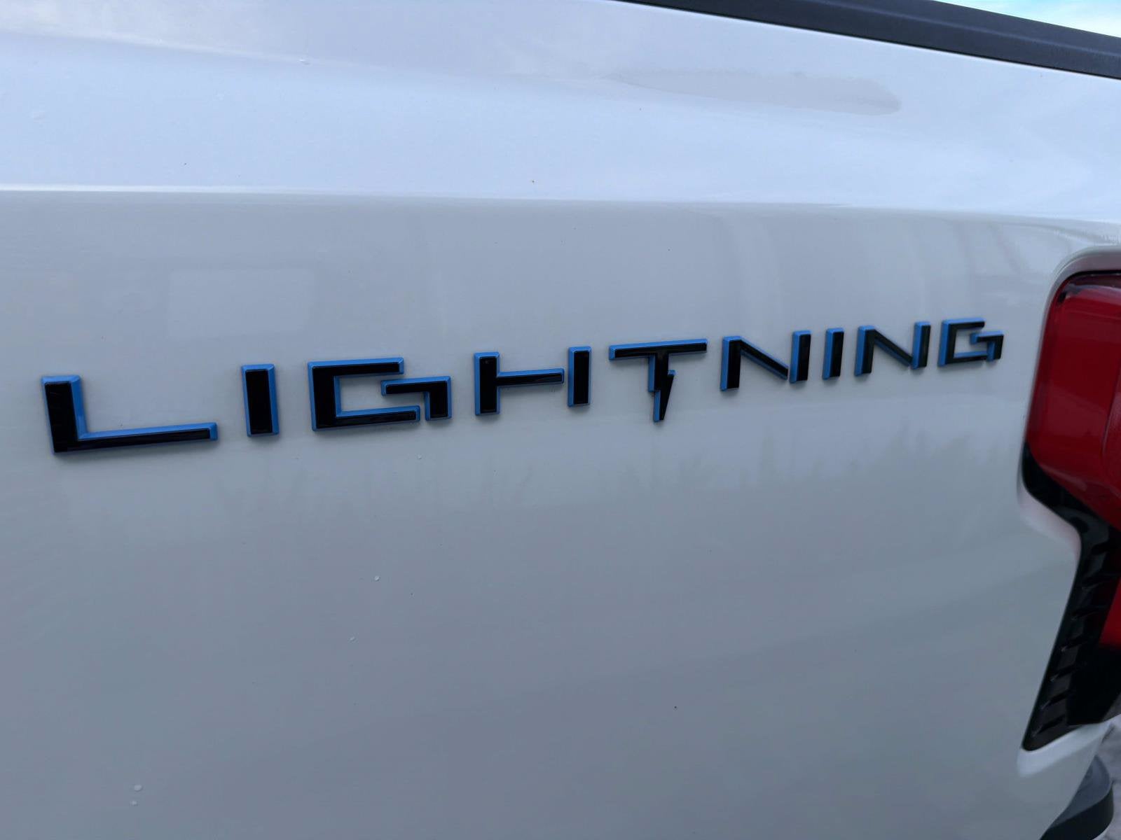 2024 Ford F-150 Lightning Flash