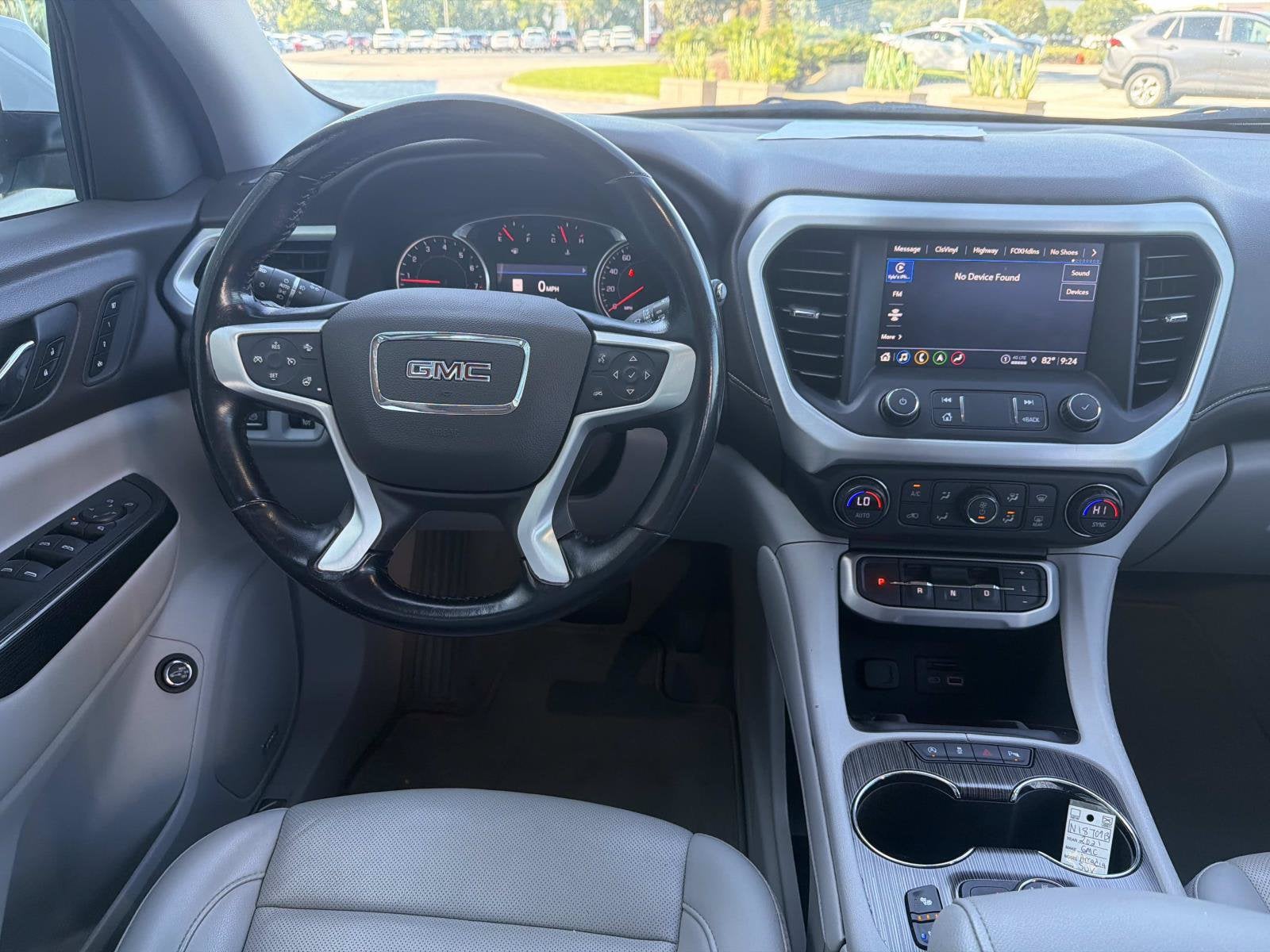 2021 GMC Acadia SLT