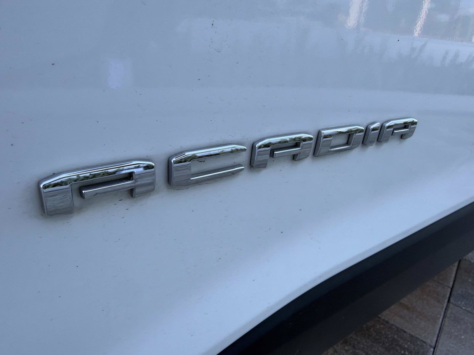 2021 GMC Acadia SLT