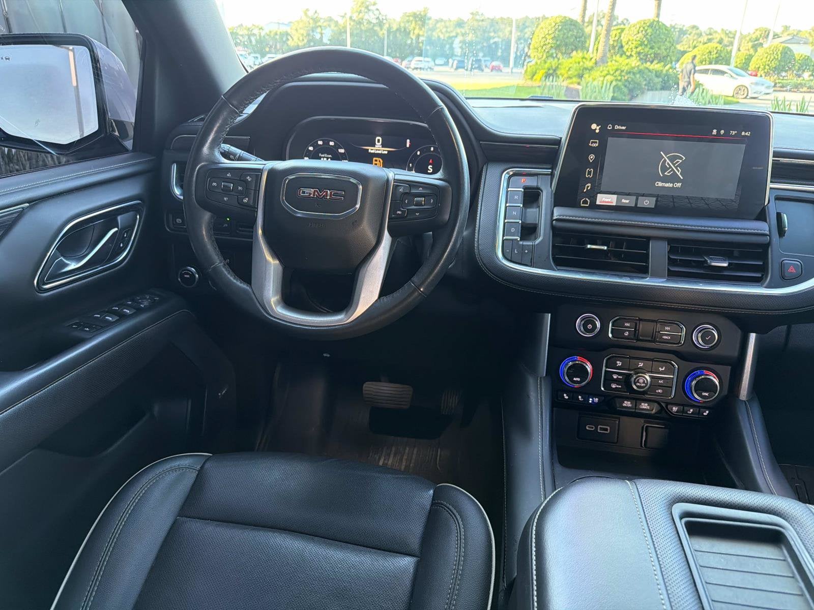 2022 GMC Yukon SLT