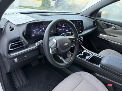 2026 Chevrolet Traverse FWD LT
