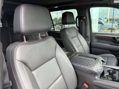 2025 Chevrolet Suburban LT