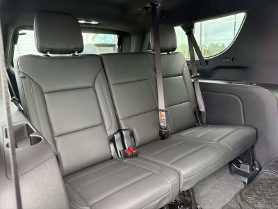 2025 Chevrolet Suburban LT