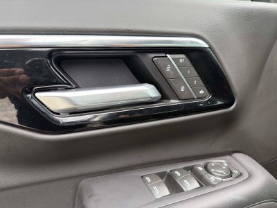 2025 Chevrolet Suburban LT