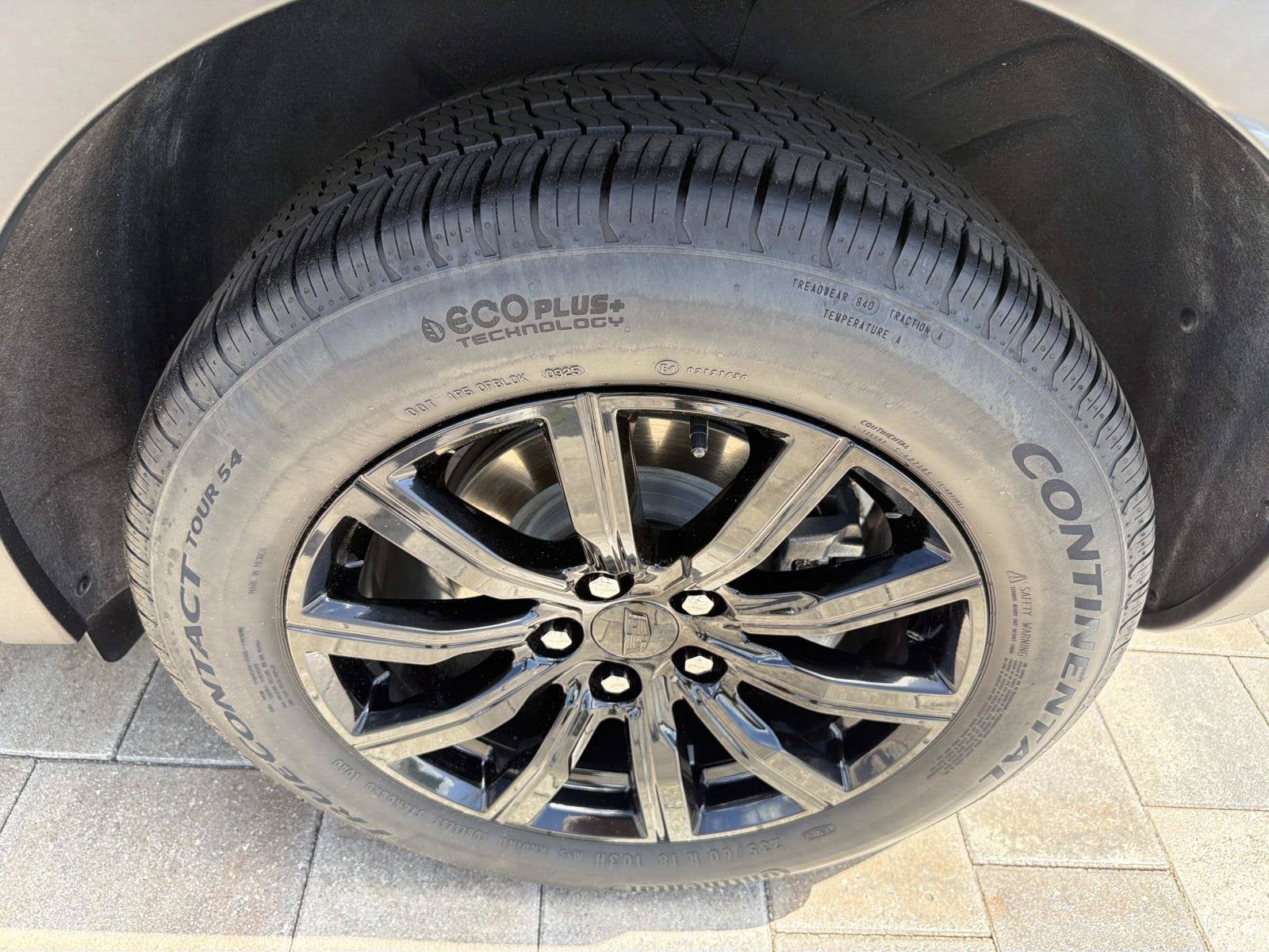 2023 Cadillac XT4 FWD Sport