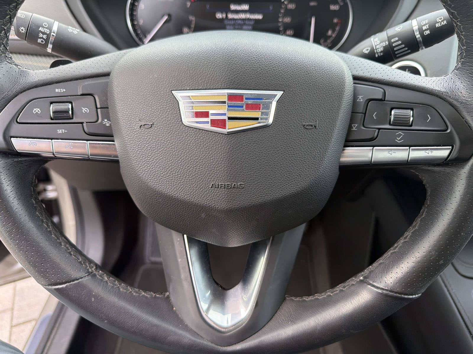 2023 Cadillac XT4 FWD Sport