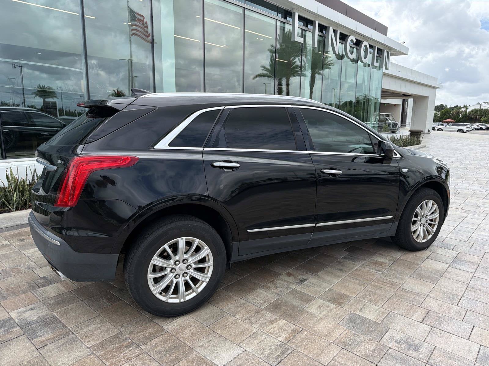 2017 Cadillac XT5 FWD