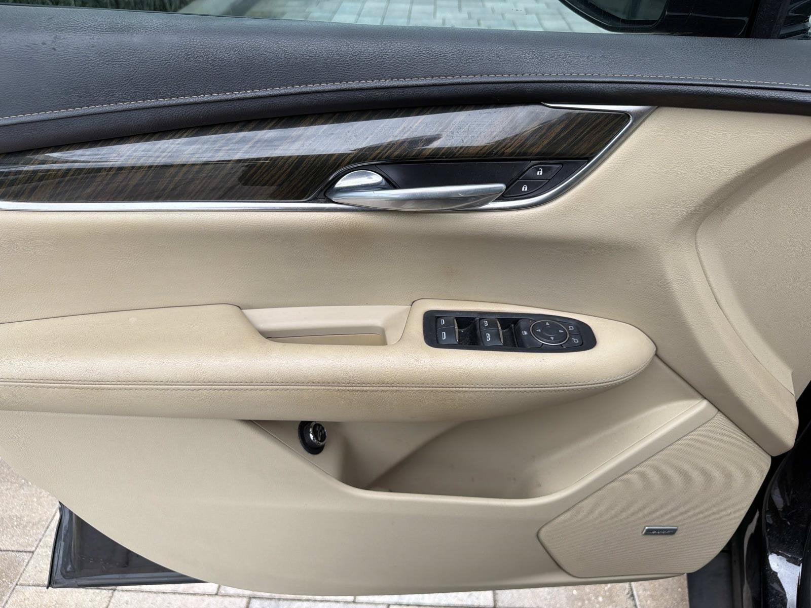 2017 Cadillac XT5 FWD
