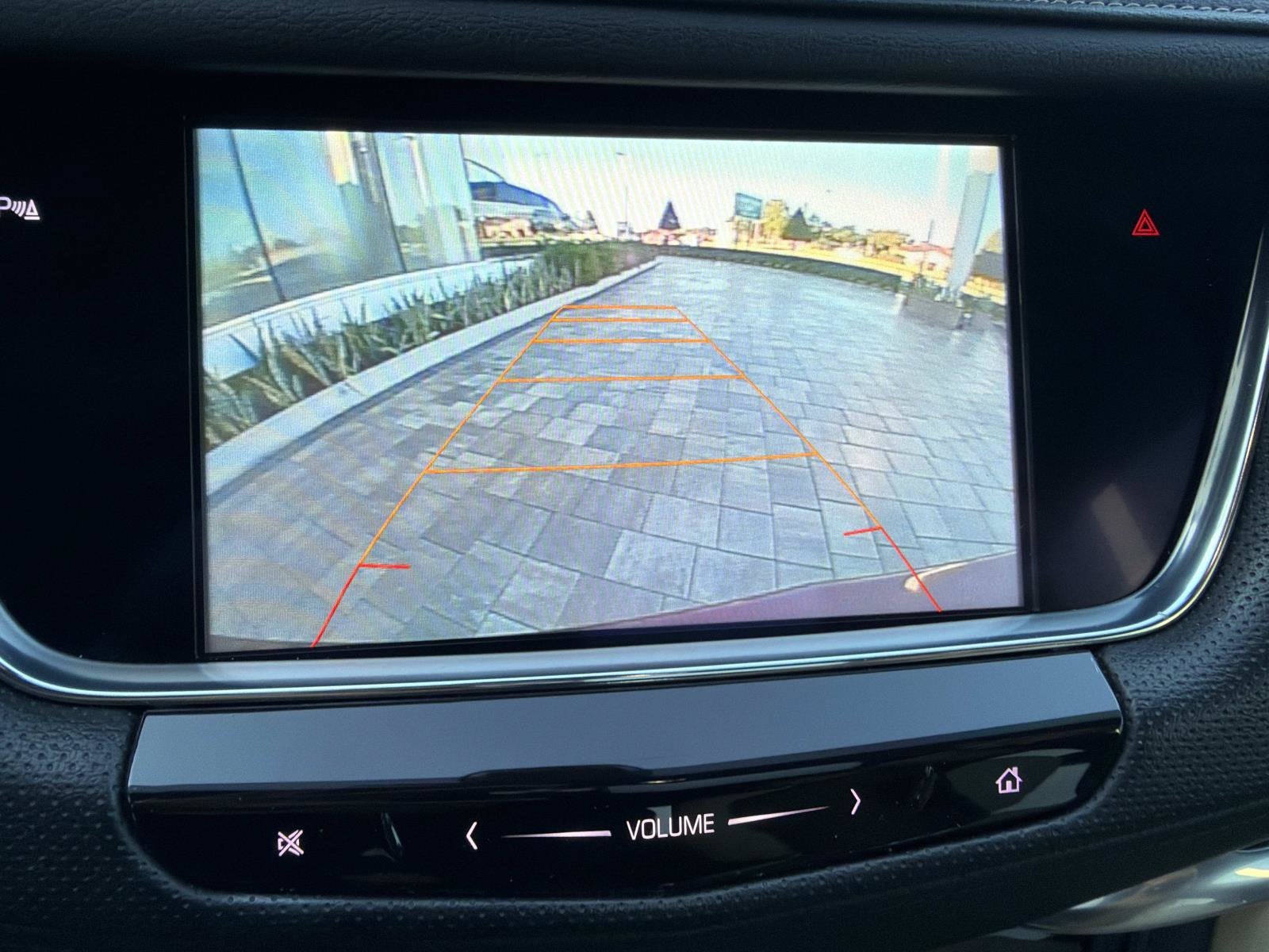 2017 Cadillac XT5 Luxury FWD