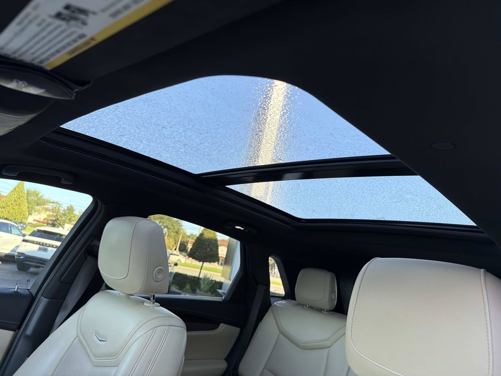 2017 Cadillac XT5 Luxury FWD