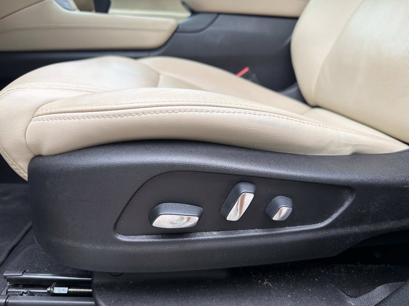 2018 Cadillac XT5 Luxury FWD