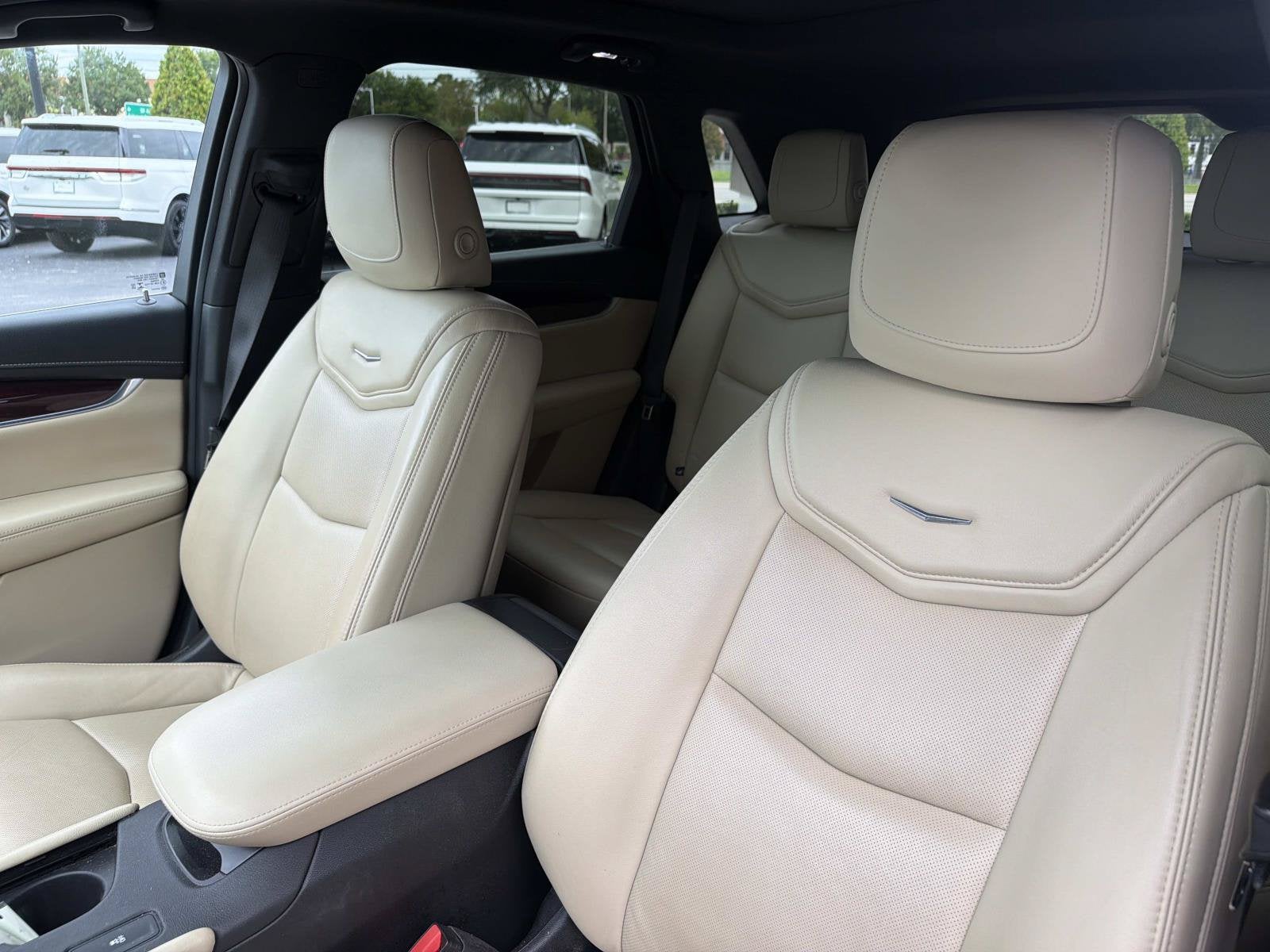 2018 Cadillac XT5 Luxury FWD