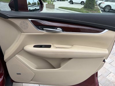 2018 Cadillac XT5 Luxury FWD