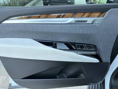 2026 Cadillac Escalade 4WD Platinum Sport