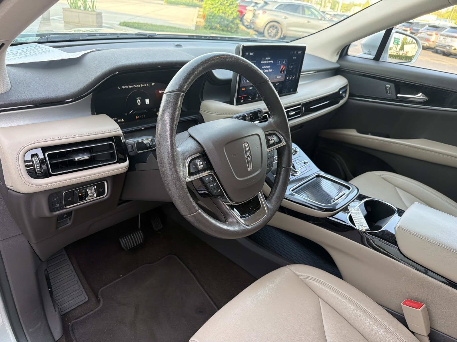 2022 Lincoln Nautilus Standard