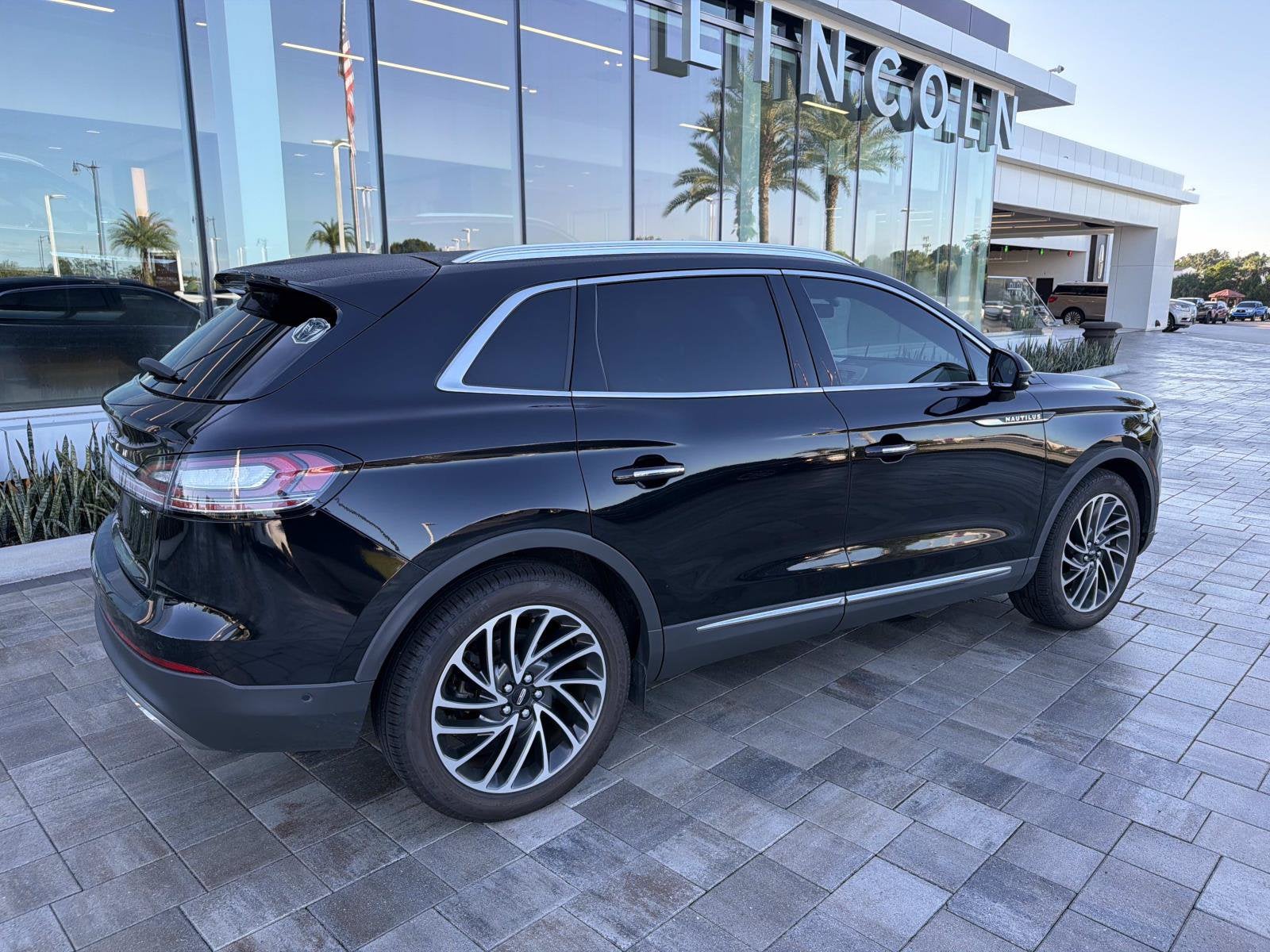 2019 Lincoln Nautilus Reserve